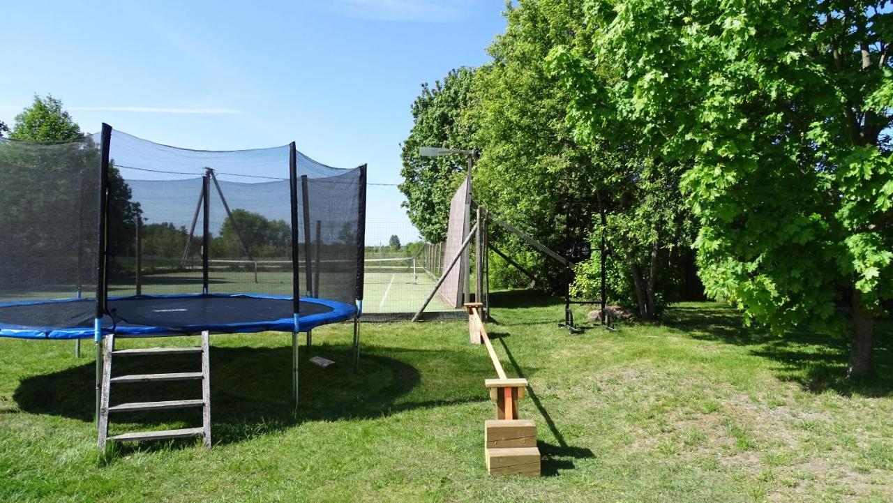 Kastani Camping Хаапсалу Екстериор снимка